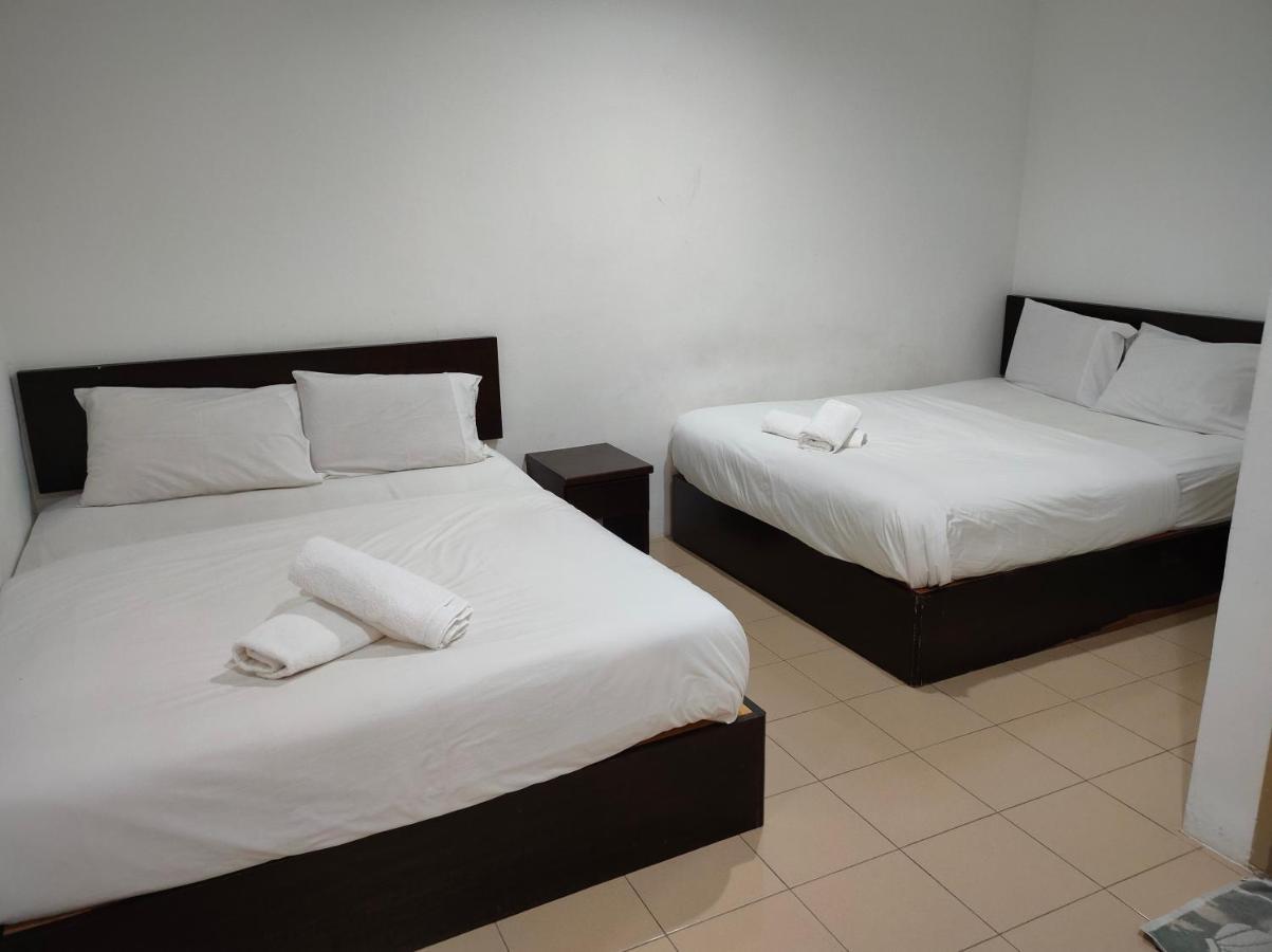 Hotel Star Inn Teluk Intan Kültér fotó